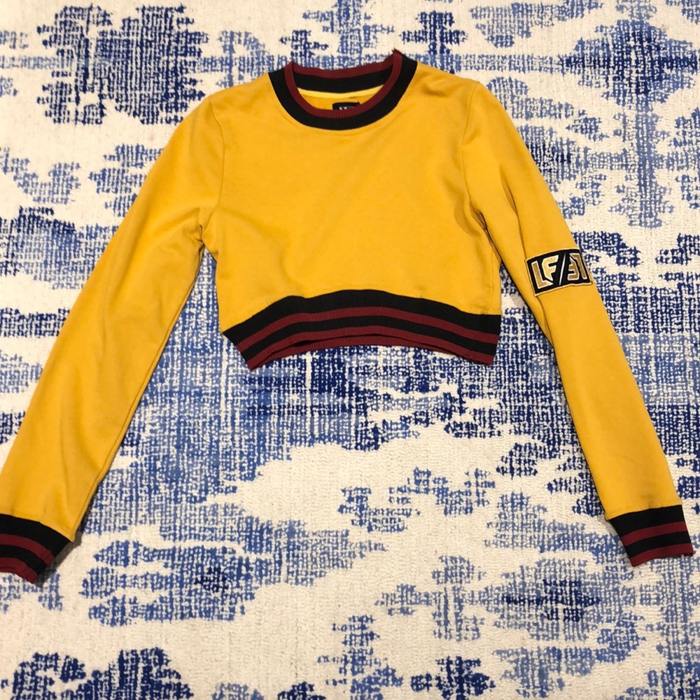 LF Long sleeve crop top